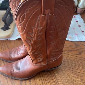 Vintage cowgirl boots- beautiful condition